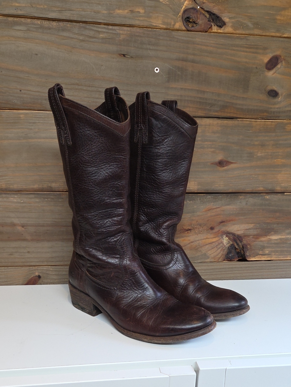 Frye Carson Pull On Dark Brown Leather Women's Western Heeled Boots